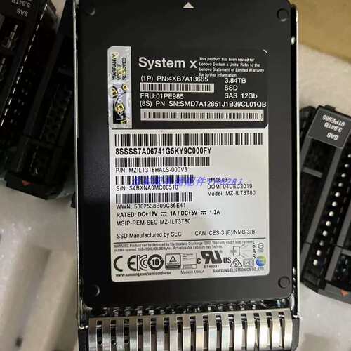 4XB7A13665 01PE985 PM1643 3.84T 12G SAS SSD 3650M5 硬盘议价