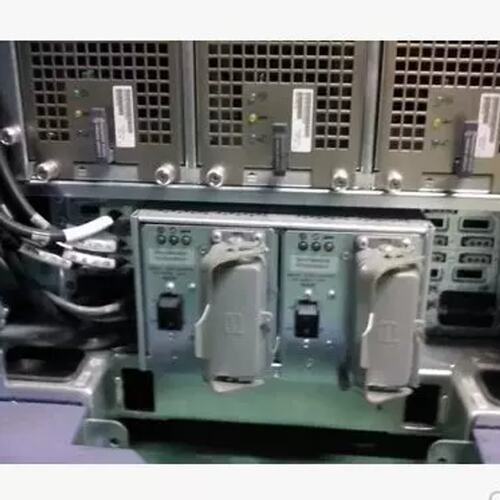 un Fire E6900服务器 300-1928 300-2032 200-240VAC 47/63Hz议价