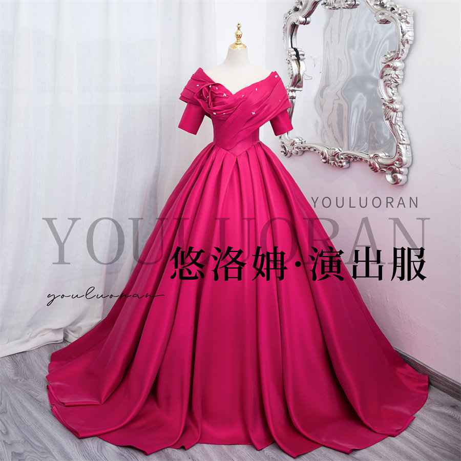 悠洛演出服新款玫红色显瘦主持人礼服舞台表演艺考声乐独唱