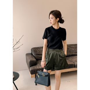 阔腿设计显瘦显腿长A字裤 夏日清爽款 19mm弹力缎高腰提花缎面短裤