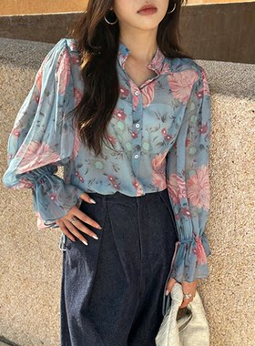 温柔风真丝印花衬衫蓝底碎花立领喇叭袖通勤气质桑蚕丝上衣女