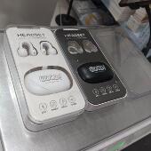 无线蓝牙耳机 1个