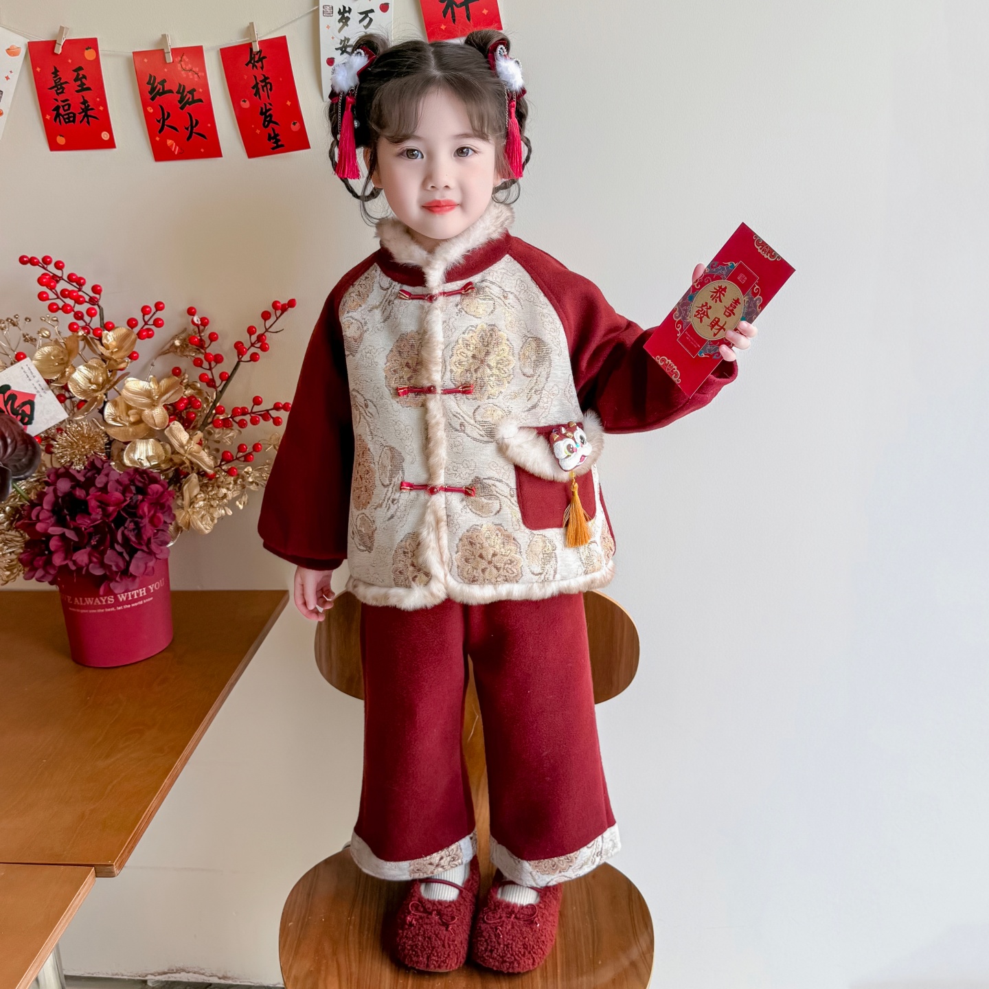 汉服女童拜年服加绒套装冬季儿童唐装演出服女宝宝喜庆过新年衣服