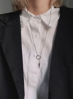 几何尖头吊坠项链男女款轻奢简约精致钛钢毛衣链高级配饰生日礼物