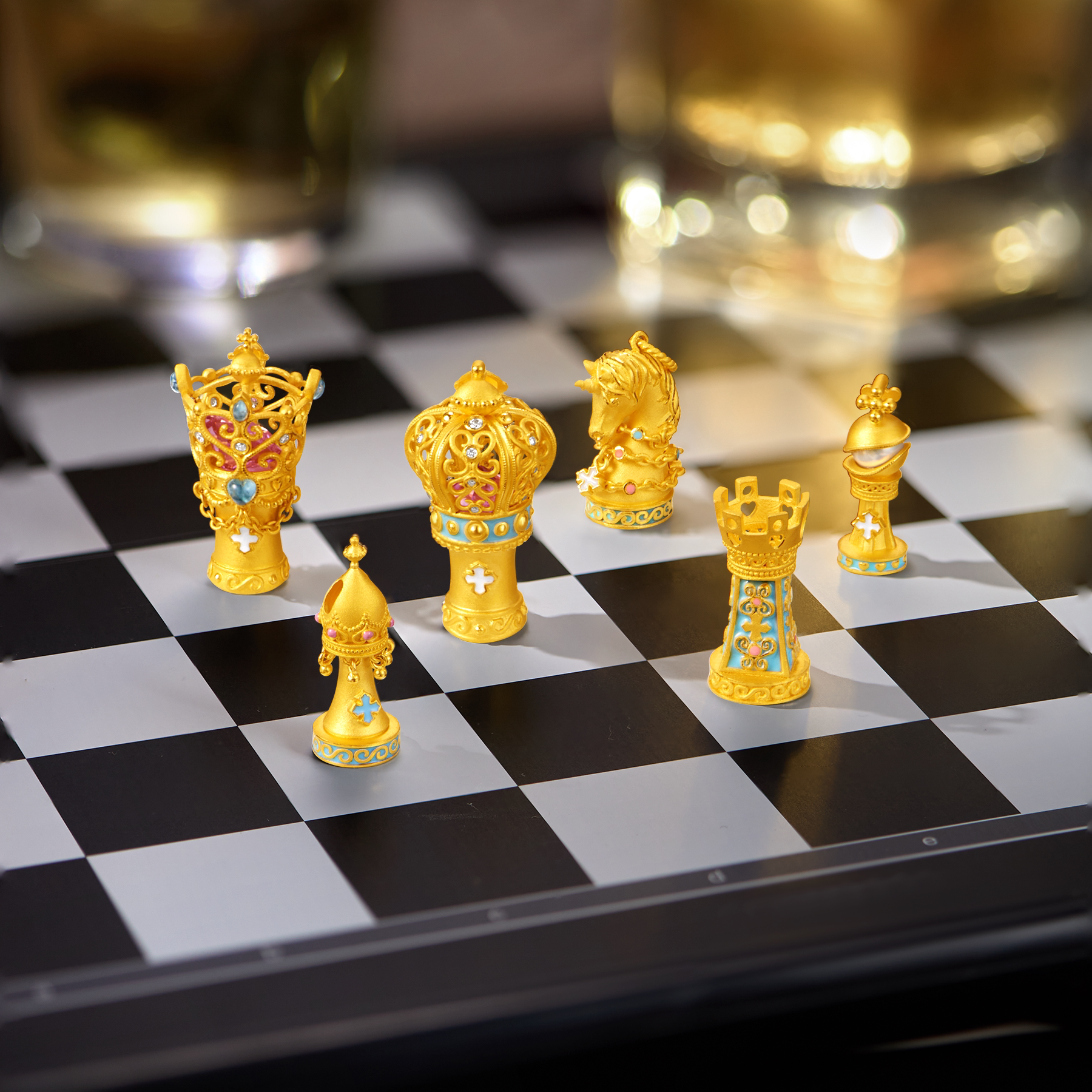 PINKBOX/娉饰珠宝原创棋思妙想西洋棋对弈系列黄金吊坠足金挂坠
