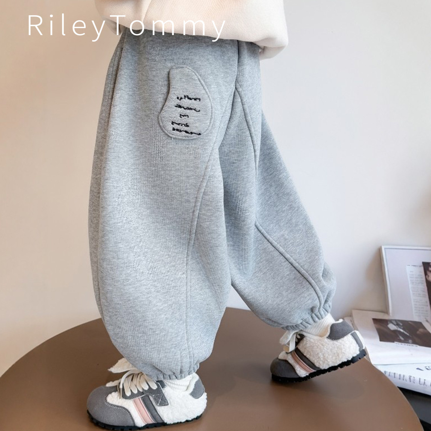 英国RileyTommy女童加绒裤子秋冬新款宝宝一体绒弯刀裤儿童运动裤