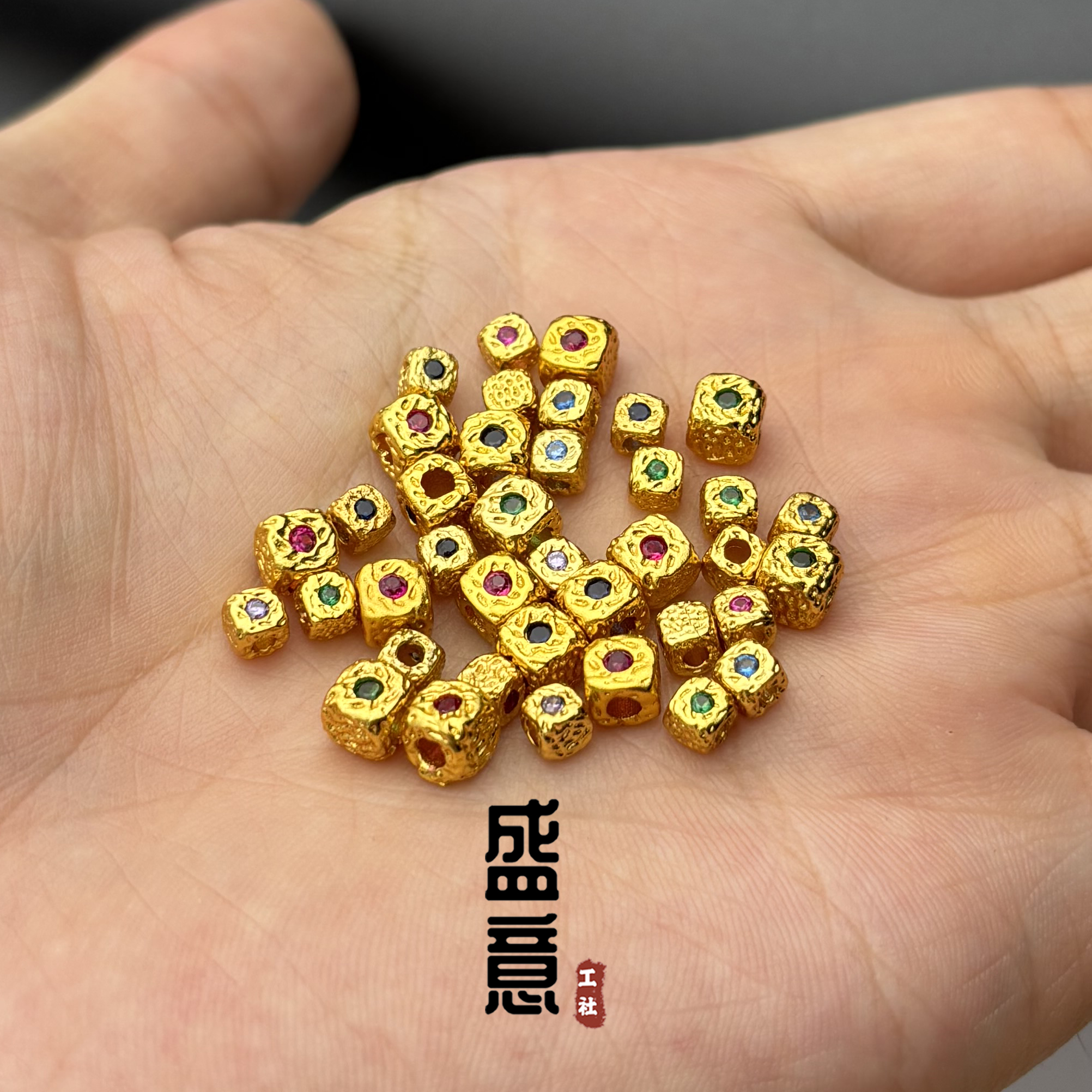 古法24K工艺黄金色镶钻方糖珠背云线束隔珠吊坠108文玩手串配饰