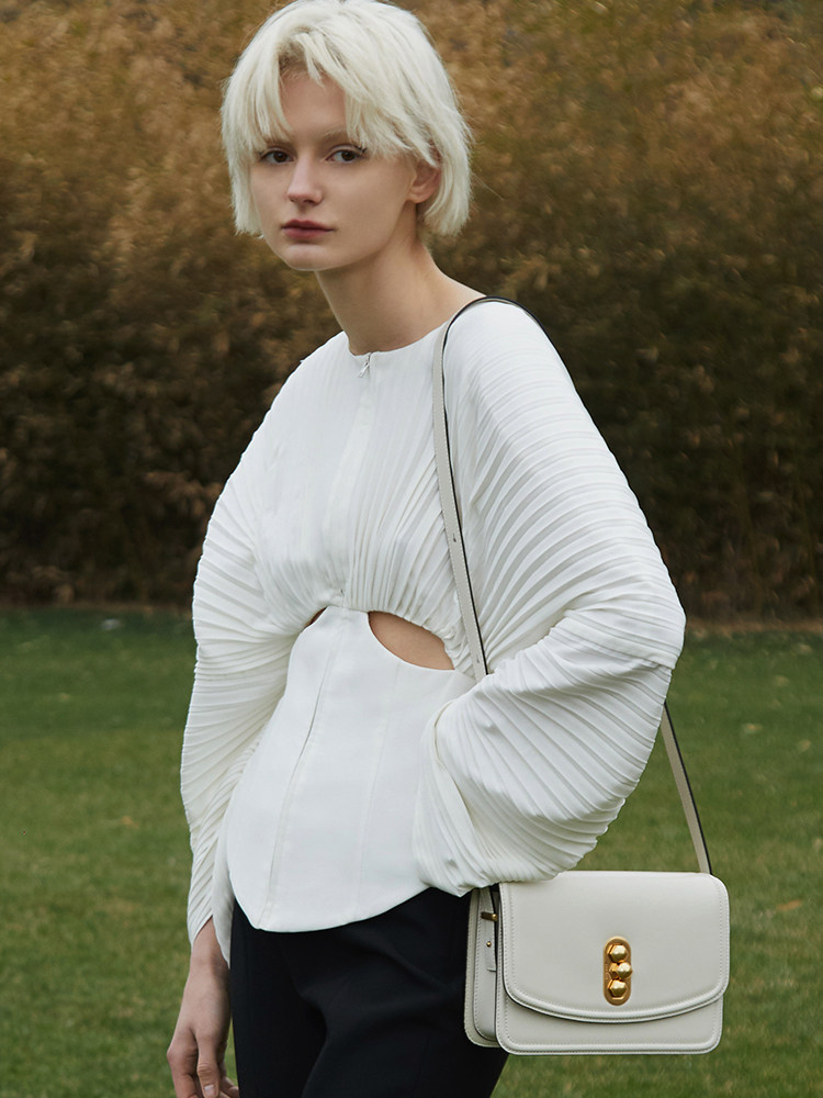 IAMNOT autumn and winter 2022 new one-shoulder oblique bag cowhide high-end women's bag niche light luxury tofu bag