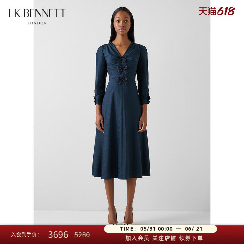 LK BENNETT深蓝印花连衣裙女2026春季新款桑蚕丝混纺v领波点收腰