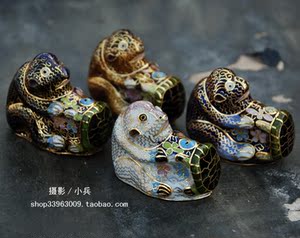 铜胎掐丝珐琅（老货）北京景泰蓝动物摆件 猴龟互拥 王侯收藏礼品