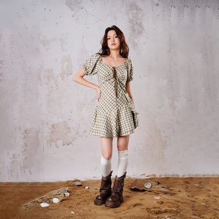 设计感小众裙子 25夏新品 MYMIX少女甜酷连衣裙女装 方领泡泡袖