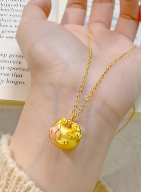 新中式古法传承工艺锦鲤戏莲吊坠