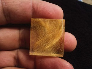 晶山角天然钛晶金发晶顺发无事牌吊坠挂件 15.8g 28×26×11mm