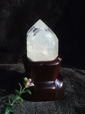 晶山角商城天然绿幽灵水晶柱