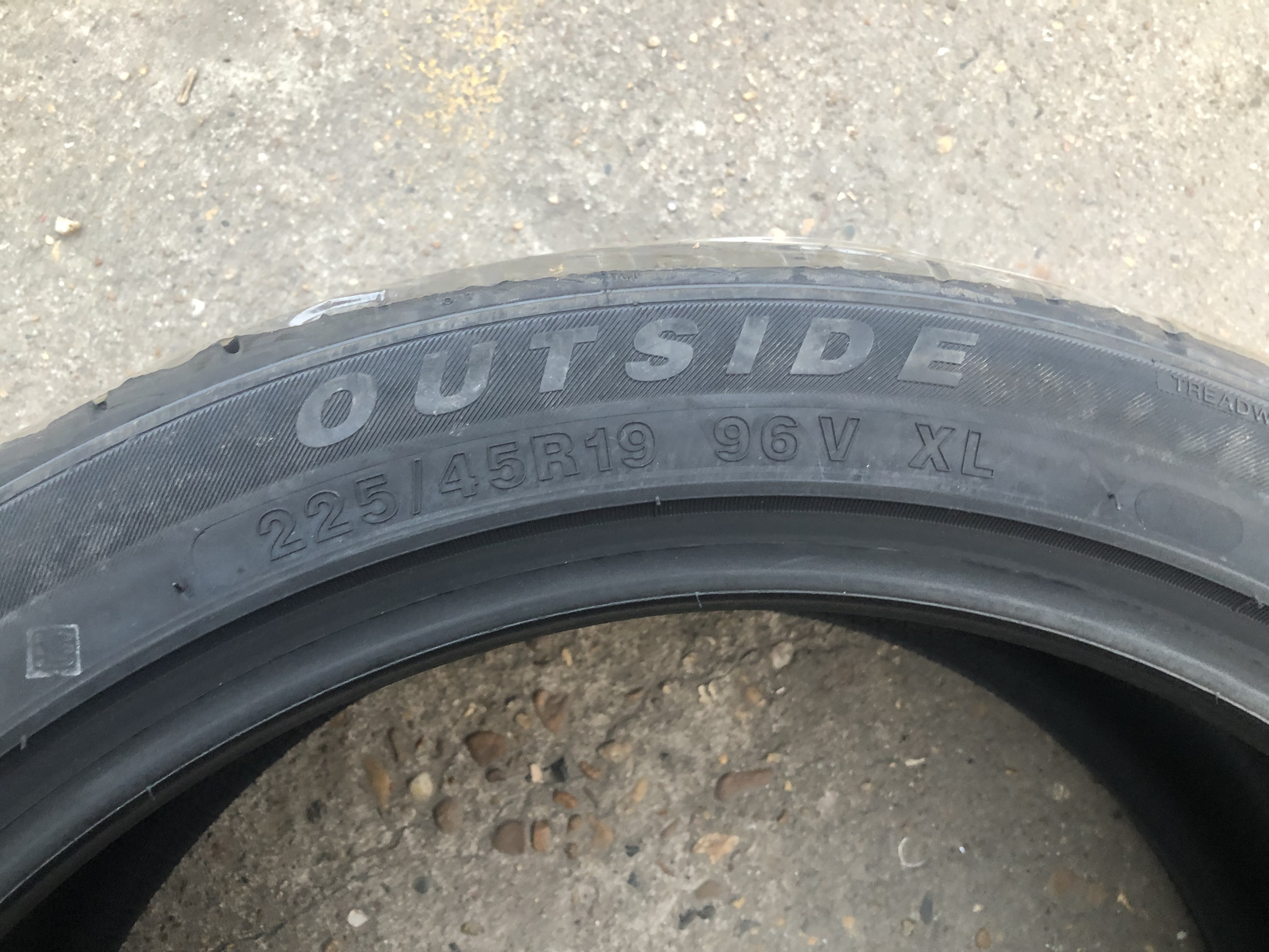 【旗舰花纹推荐】 万力轮胎SA301花纹 225/45R19-96/XLV