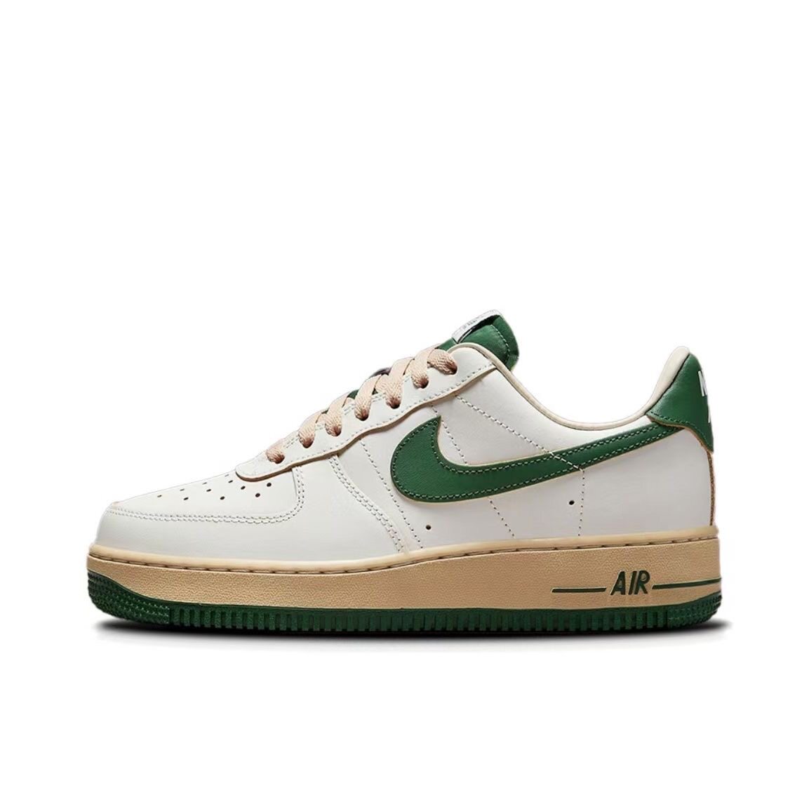 Nike Air Force 1 舒适百搭防滑耐磨低帮板鞋女款DZ4764-133