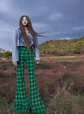 AOAOMISSSHOP 原创  2025秋冬新款灯芯绒绿色格子高腰显瘦喇叭裤