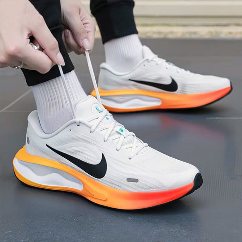 耐克正品男款运动休闲鞋