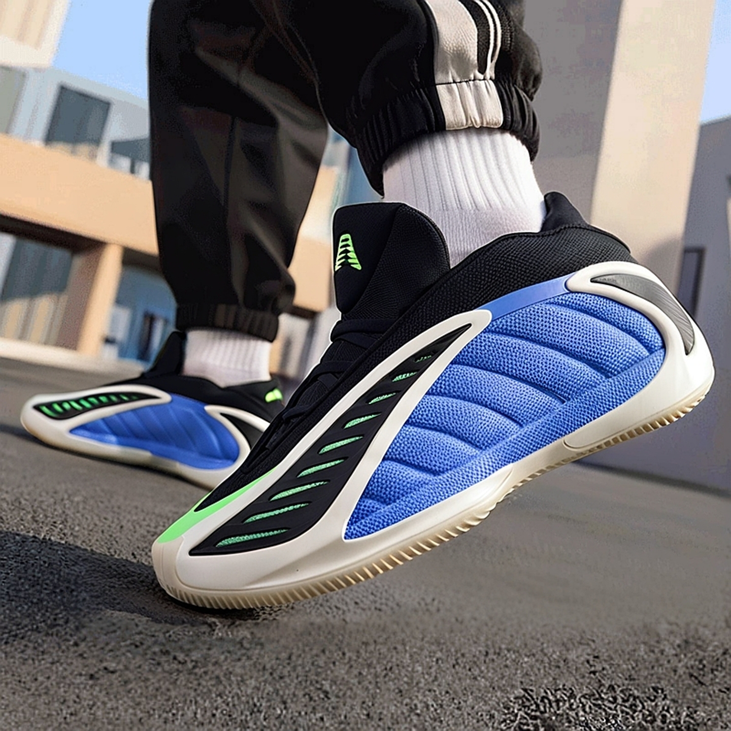 Adidas阿迪达斯男鞋2025新款冬篮球鞋实战训练鞋减震运动鞋JR4359