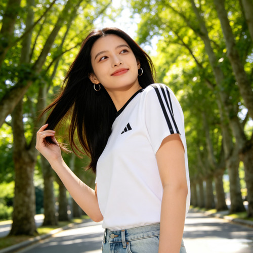 阿迪达斯白色短袖女士2026夏季新款运动休闲纯棉T恤半袖KX2747