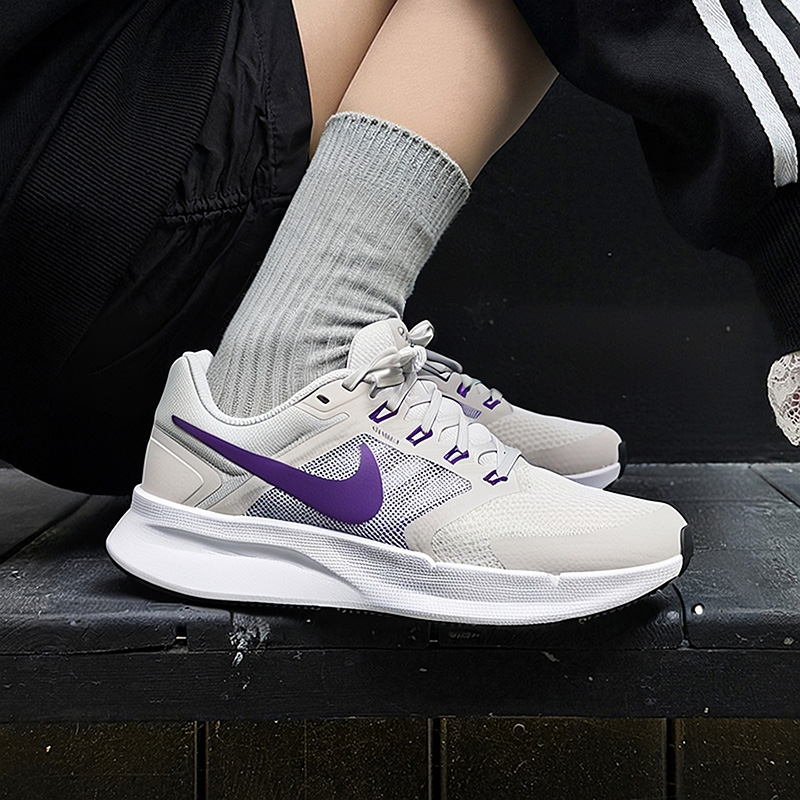 耐克女鞋官方正品休闲鞋训练健身运动鞋网面轻便缓震跑步鞋DR2698