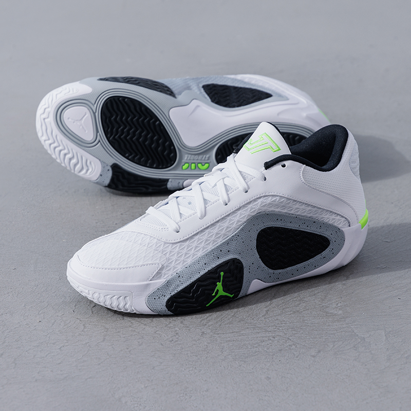 jordan耐克男鞋TATUM 2塔图姆2代 黑白 缓震实战篮球鞋FJ6458-100