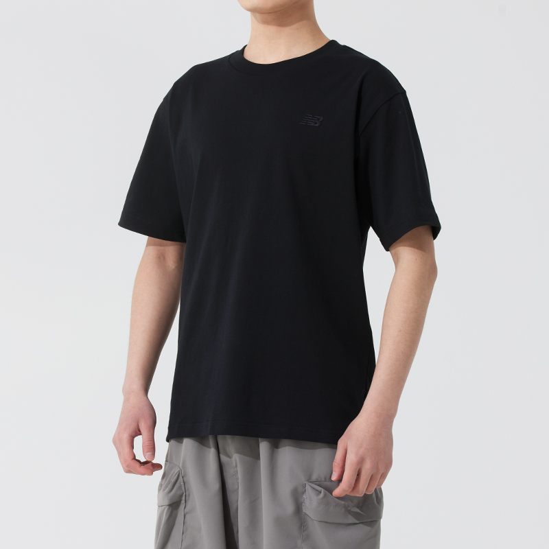 NEW BALANCE黑色纯棉男短袖2025夏季圆领休闲透气运动T恤MT41533
