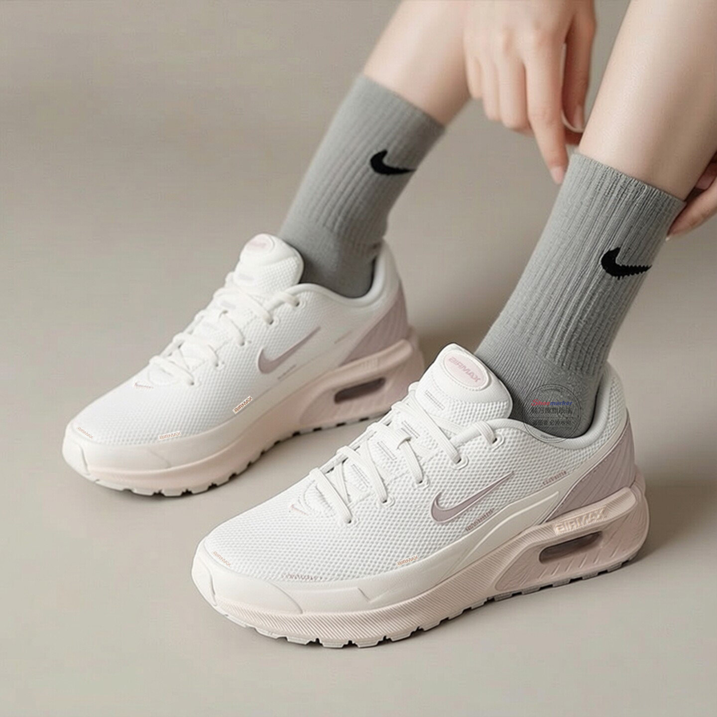 耐克正品女鞋NIKE新款AIR MAX BIA休闲运动鞋气垫粉色缓震跑步鞋