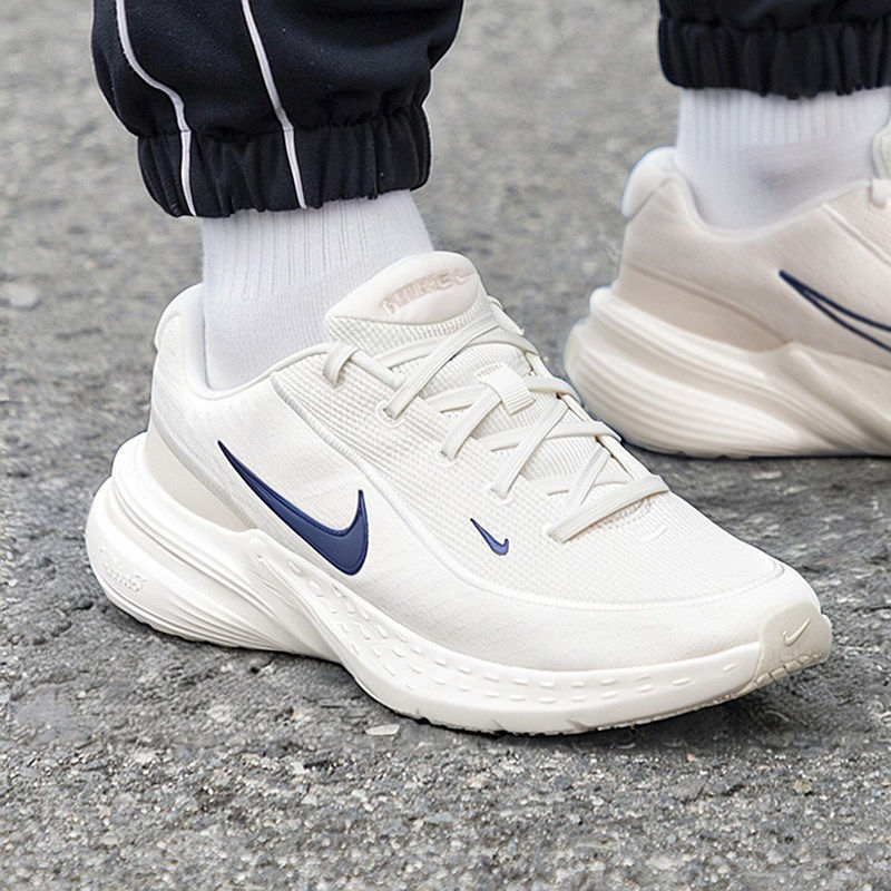 耐克官方正品休闲鞋男鞋2026春季新款缓震训练鞋白色运动鞋IB2765