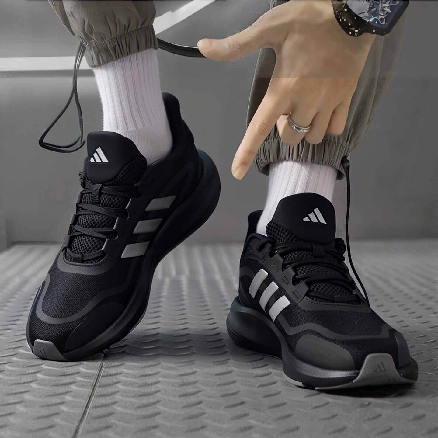 Adidas阿迪达斯正品男鞋女鞋夏季新款运动鞋休闲鞋缓震透气跑步鞋