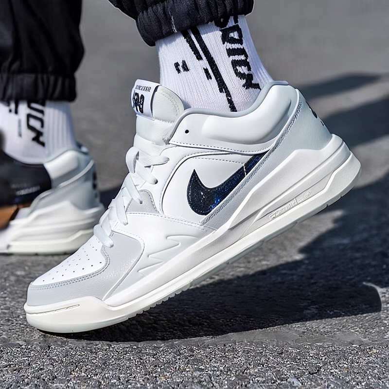 运动休闲 商城同款