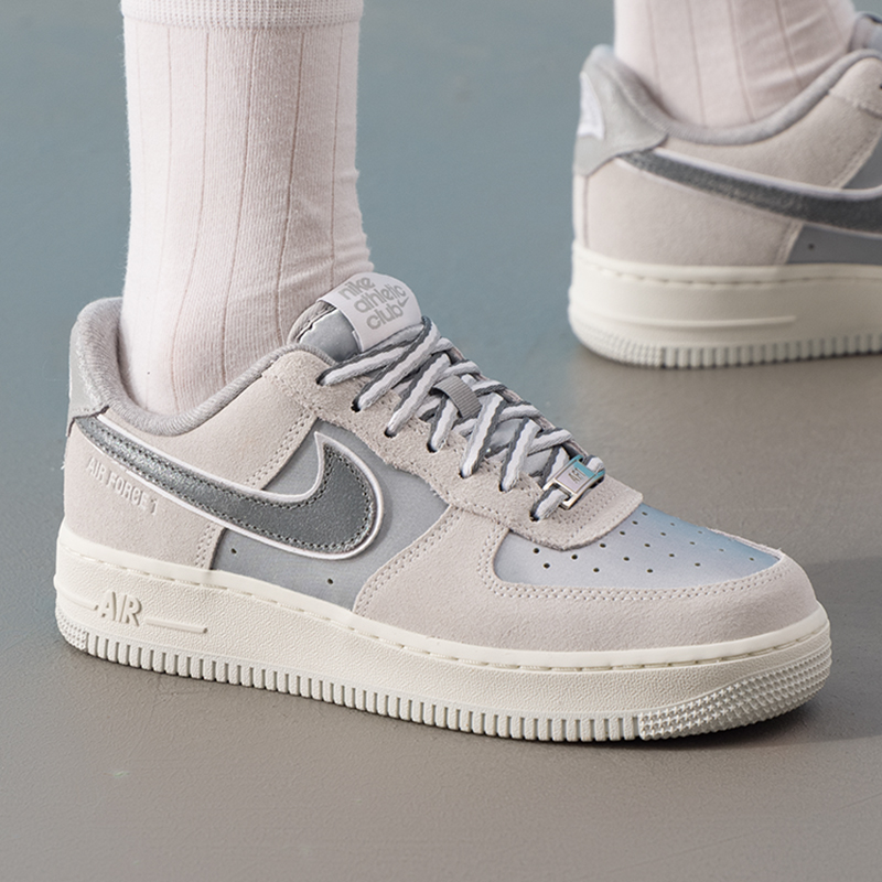 运动休闲 经典logo 时尚大气