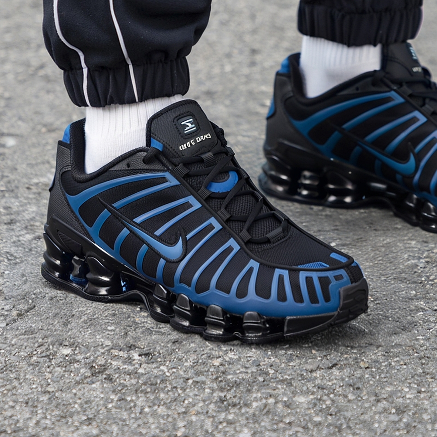 运动休闲商场同款