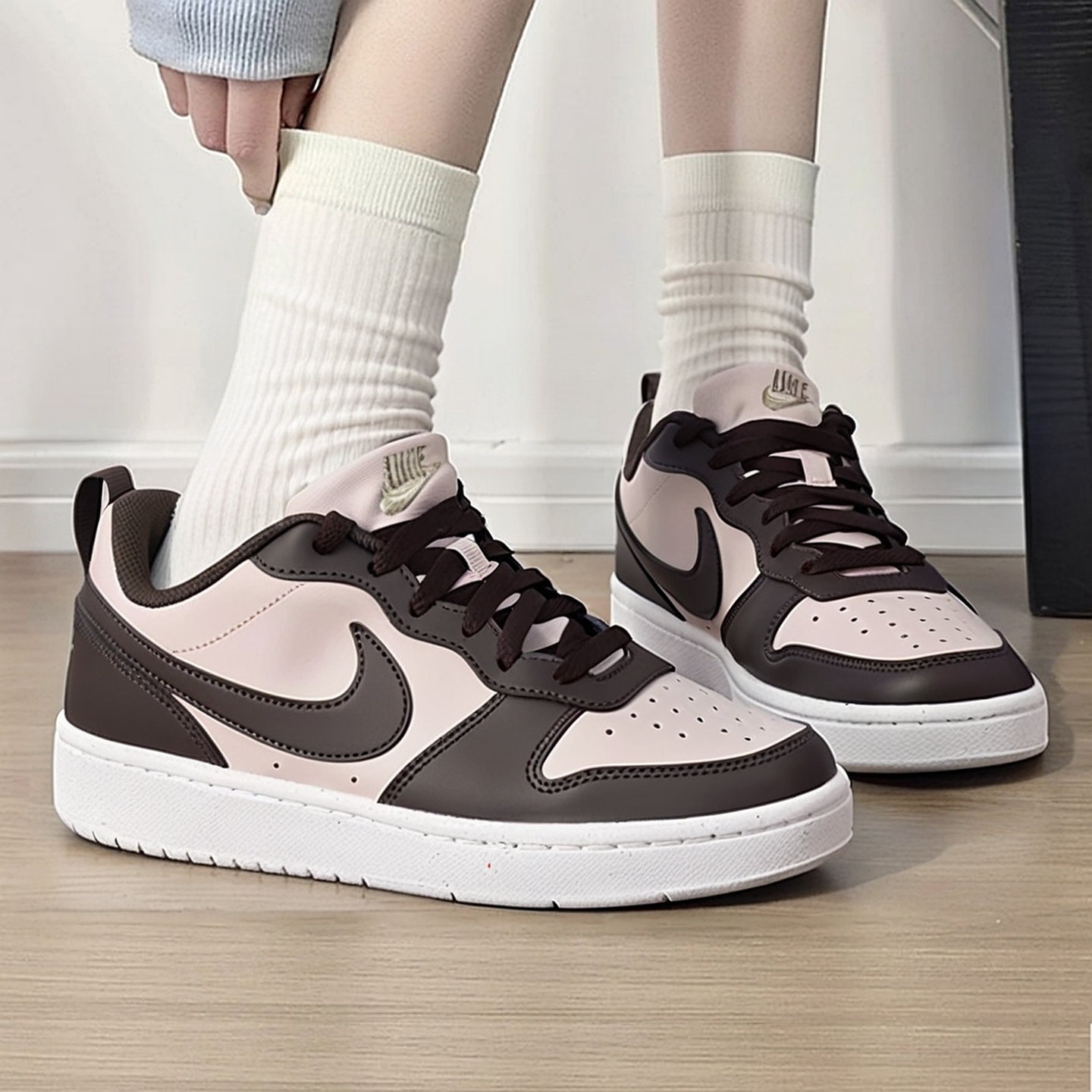 NIKE耐克官方女鞋休闲鞋2025秋季新款大童运动鞋酒红色COURT板鞋