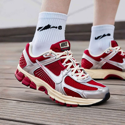 Nike耐克男鞋VOMERO 5运动休闲网面跑步鞋复古老爹鞋IM3486-600