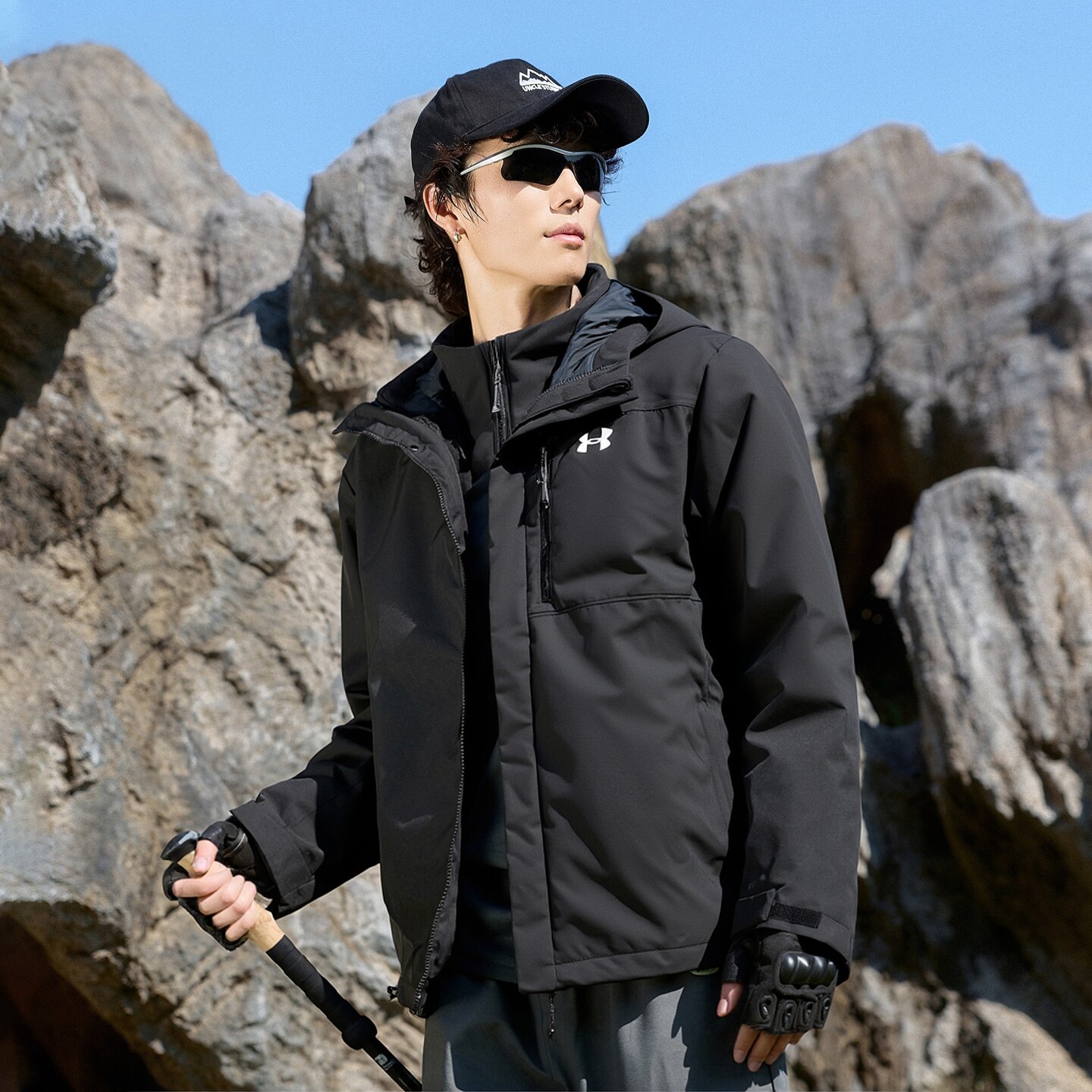 UA安德玛三合一户外冲锋外套男款2025年冬季防风保暖加厚运动外套