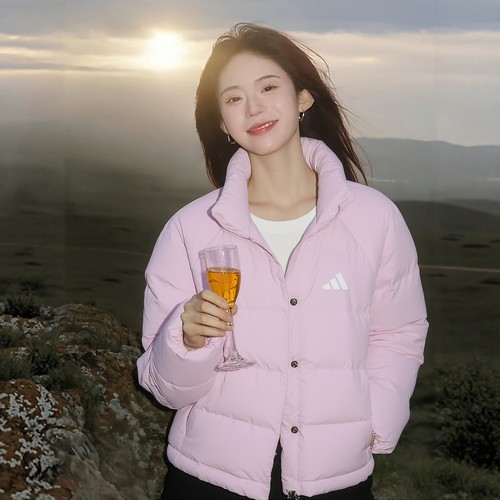 阿迪达斯羽绒服女装2025冬季新款运动休闲面包服潮流排骨服KH3976