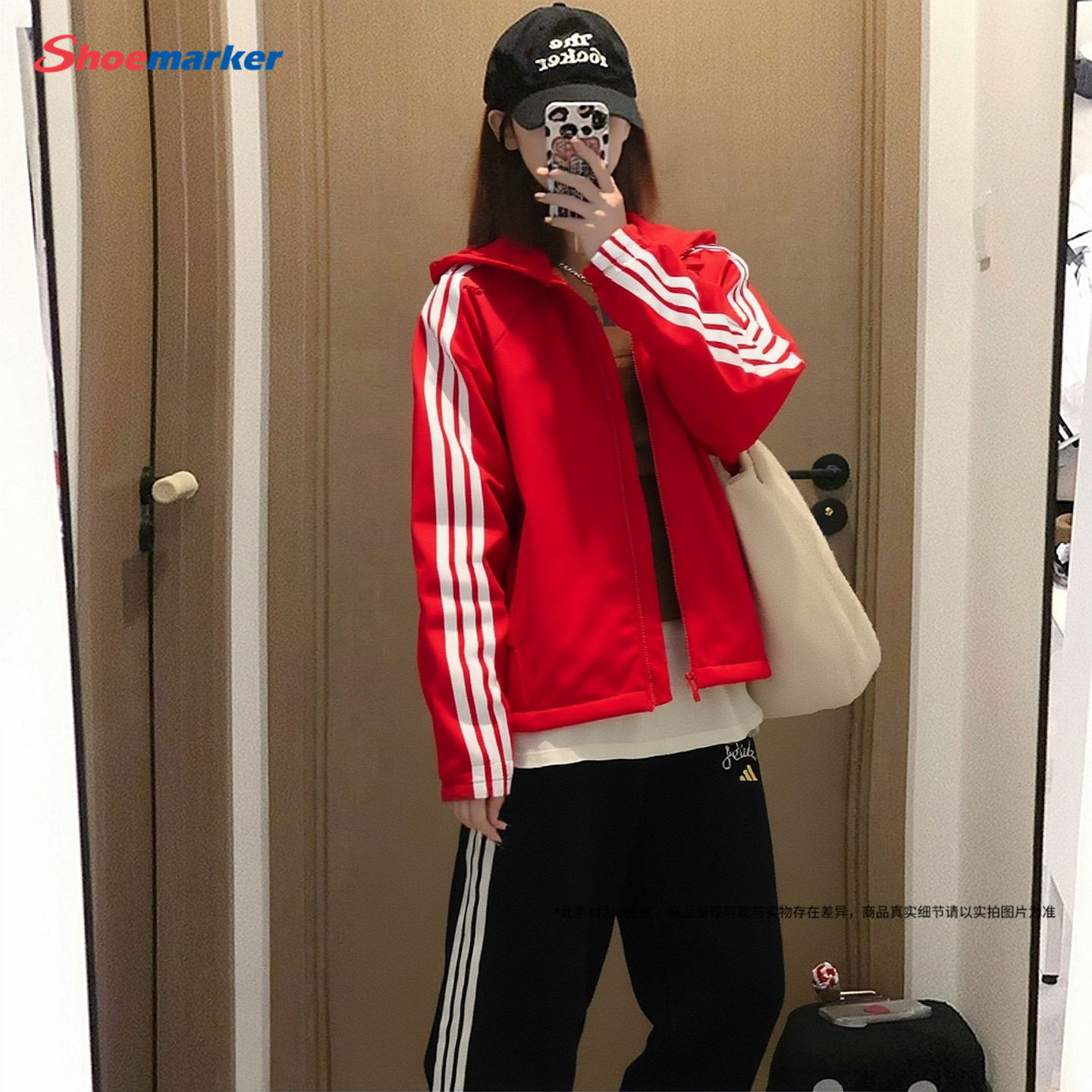 Adidas阿迪达斯红色新年款外套女款2026春节本命年保暖夹克KU8972