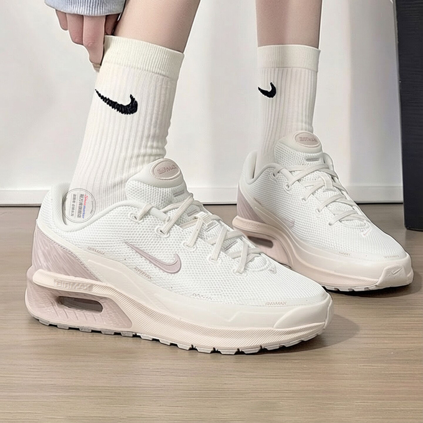 耐克正品女鞋新款粉色NIKE AIR MAX BIA缓震跑步鞋气垫休闲运动鞋