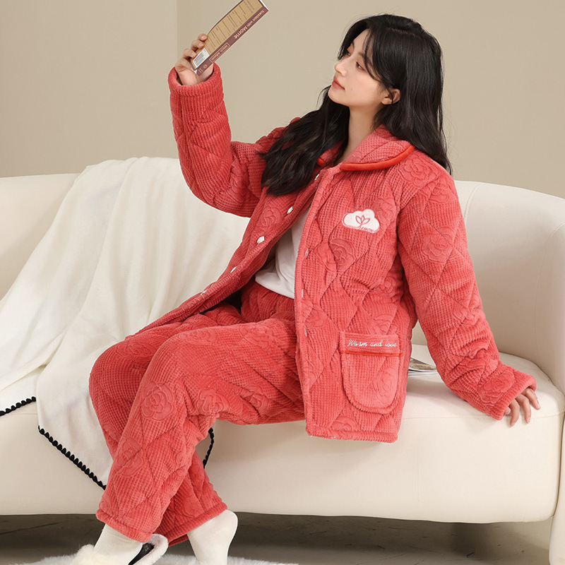 加厚牛奶绒保暖睡衣套装