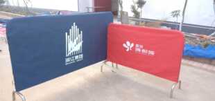 不锈钢铁马防护围栏布套弹力牛津定制LOGO各种大型广场商业活动