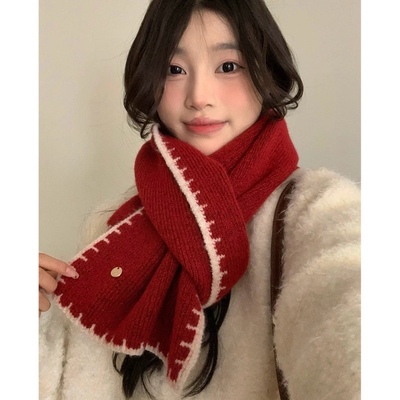 Carrier 圣诞节氛围感围巾锁边金属标保暖羊毛混纺显白保暖女围脖