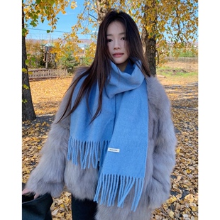 Carrier 出口韩国～九尾同款天蓝色流苏羊毛围巾保暖亲肤情侣围脖