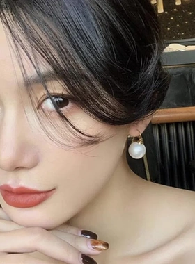 优雅气质小众潮轻奢高级感耳环耳饰时尚韩版网红设计耳钩仿珍珠女