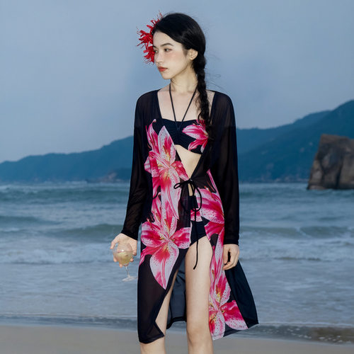游泳衣女2026新款分体运动风保守遮肚显瘦韩国ins风泡温泉游泳装