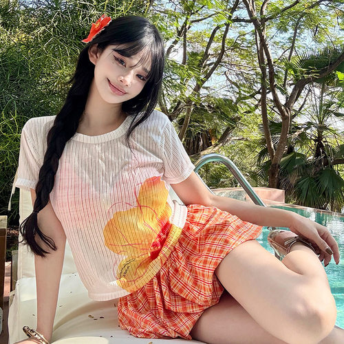 2026新款游泳衣女分体式三件套遮肚显瘦聚拢小胸韩国ins风泡温泉