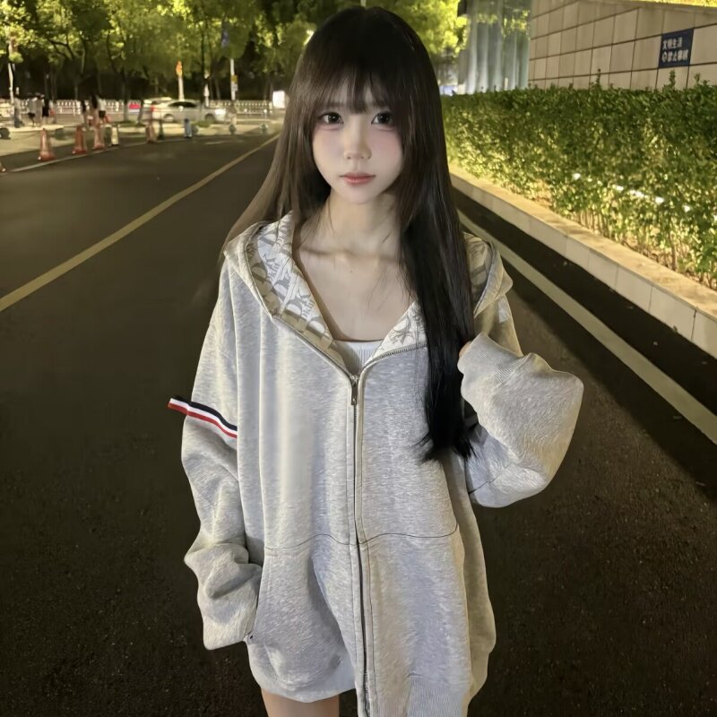 2026新款休闲外套女生秋冬洋气复古韩版设计感大码校园风百搭上衣