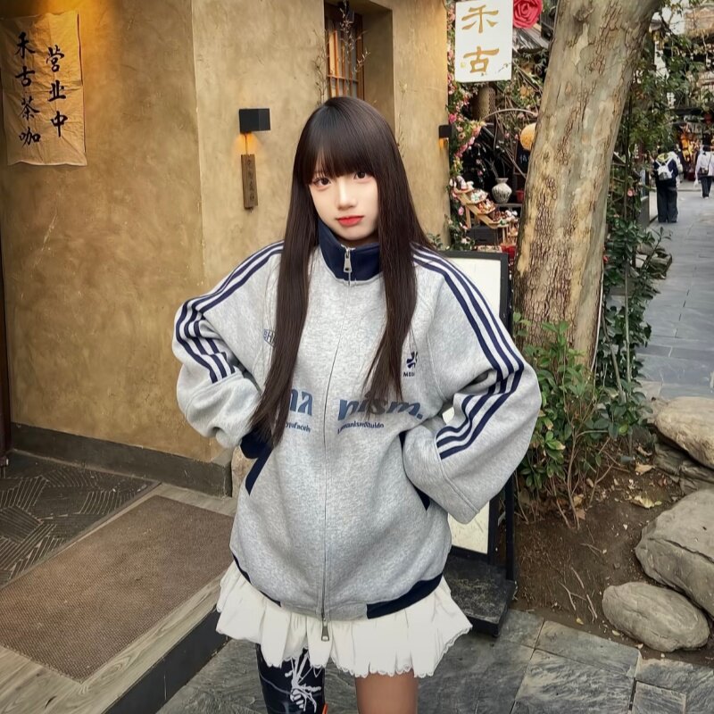 洋气小众学院美式外套女秋季大码显瘦百搭松弛感宽松韩版上衣卫衣