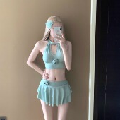 aystudio2025新款 分体泳衣女夏高级感纯欲荷叶边裙式 保守温泉度假