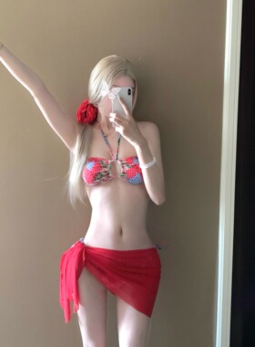 AYSTUDIO2026新款泳衣女分体比基尼欧美复古辣妹风绑带显瘦泡温泉